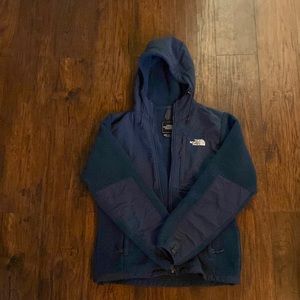 COPY - Gently worn, great condition size small women’s Denali hoodie.
